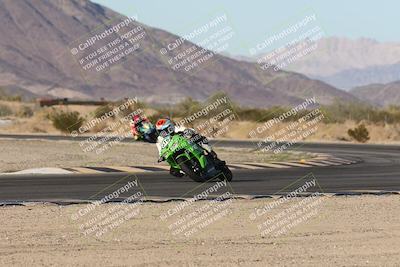 media/Nov-02-2025-CVMA (Sun) [[337aff29ab]]/Race 16-Formula Twins-Formula 40 UL(Holeshot)/